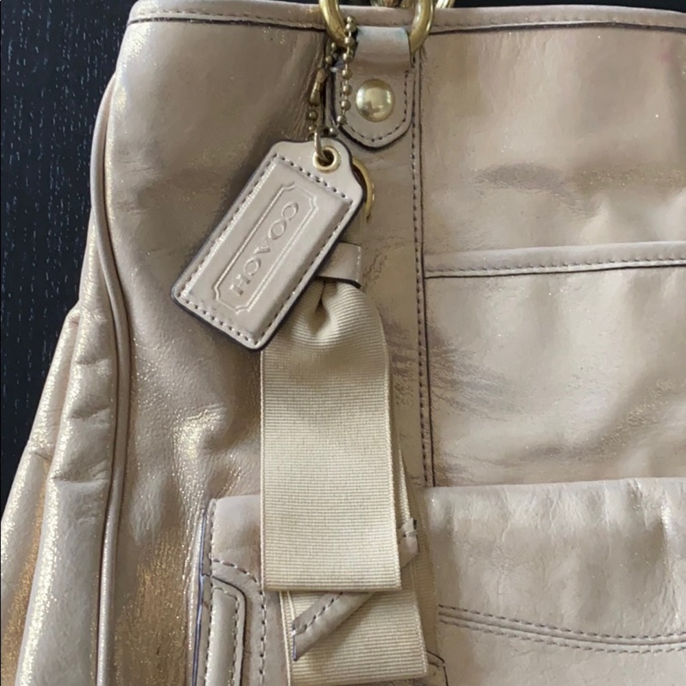 Coach handbag - Picture 2 of 5